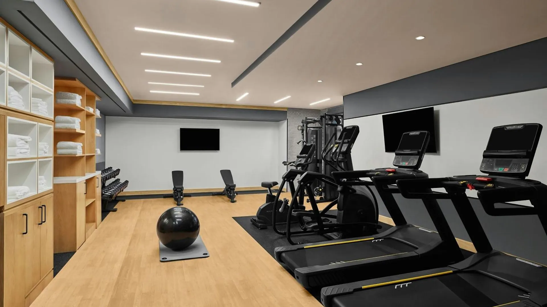 Courtyard By Marriott Makkah Hotel Mecca